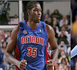 NBA : Cheikh Samb transféré au Denver Nuggets	et Iverson passe aux Pistons
