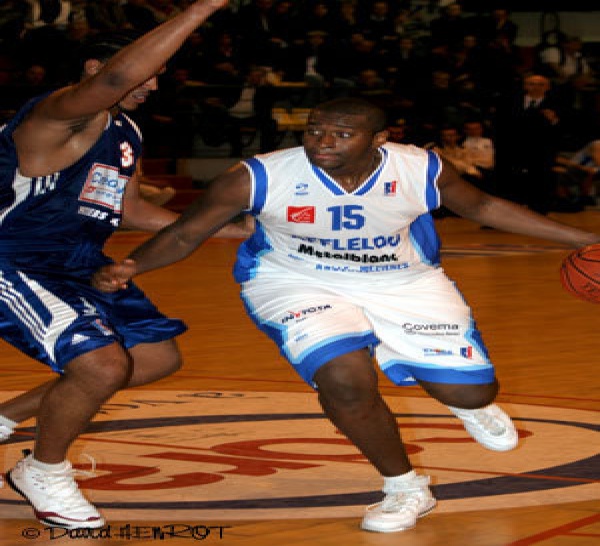 FRANCE PROA J14 et PRO B J17 : Résultats et Statistiques - Cheikh Ibrahima Koma (Bourg) 24 points,5 rebonds, 2 interceptions et 1 contre