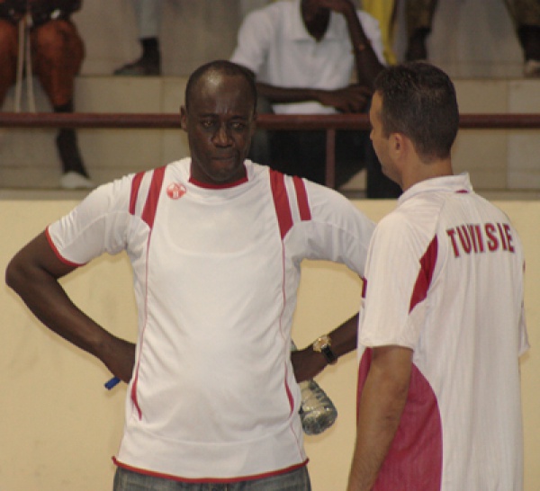 TUNISIE :  Moussa Touré débarqué de la sélection nationale atterri  à L'US Monastir