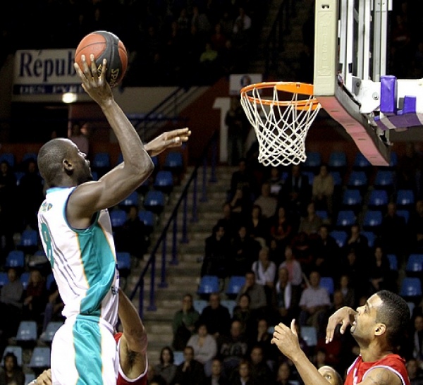 FRANCE PROA J9 et PROB J11 Résultats et Statistiques - Antoine Mendy (PLO) 27 pts, 8 rbds et 2 passes , +27 d'évaluation