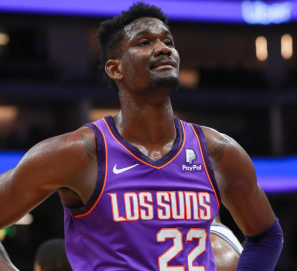 Dopage : Une suspension de 25 matches pour Ayton (Phoenix)