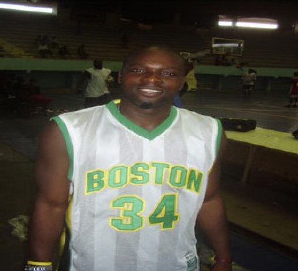 Cheikhou THIOUNE 'ZIG' à Evreux , PRO B