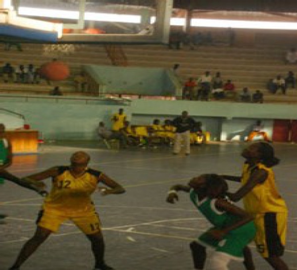 BASKET - Dernière journée - Dames (Bopp-Duc : 48-49) : Le Duc qualifie le Jaraaf  (VIDEO-VIDEO)