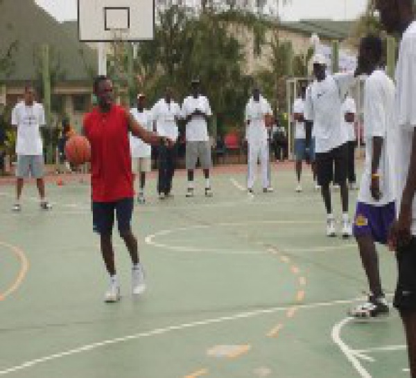 Avery JOHNSON, coach de Dallas Mavericks : 'Le basket sénégalais a besoin d'éléments de la Nba'