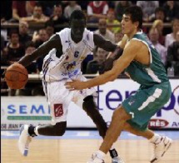 JDA Dijon Basket 74 - Cholet Basket 67 : Deuxiéme victoire pour Maleye Ndoye en deux matchs