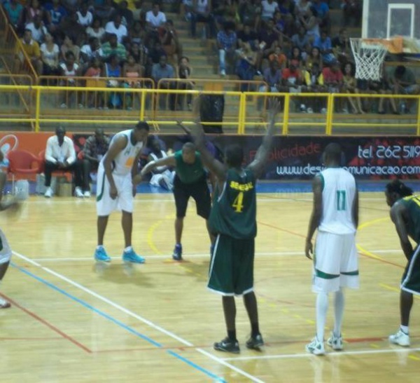 Tournoi de la zone 2  - Première sortie victorieuse des Lions (54-68)